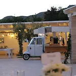 Regiohotel Manfredi فندق مانفريدونيا