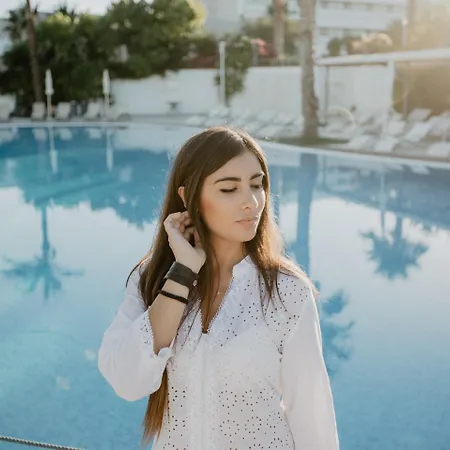 Regiohotel Manfredi مانفريدونيا
