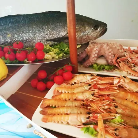 Regiohotel Manfredi فندق مانفريدونيا