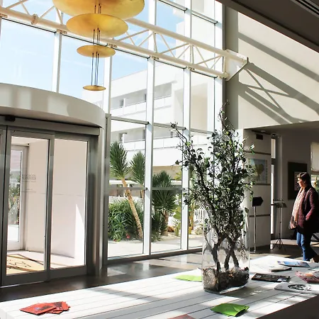 Ξενοδοχείο Regiohotel Manfredi 4*