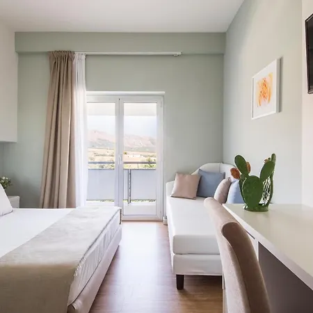 Ξενοδοχείο Regiohotel Manfredi 4*
